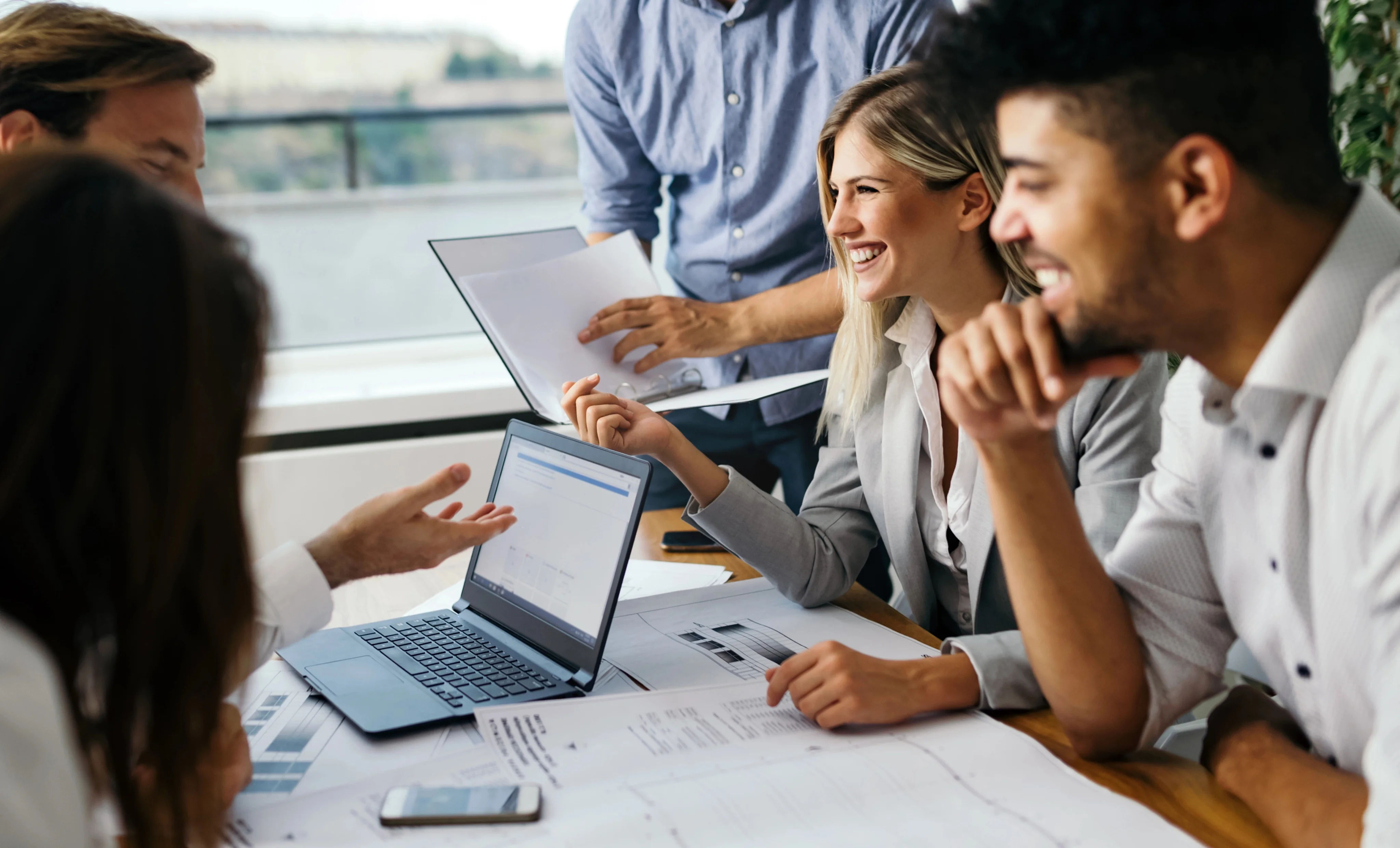 Tím spolupracuje na riešení výziev identifikovaných cez Palcheck